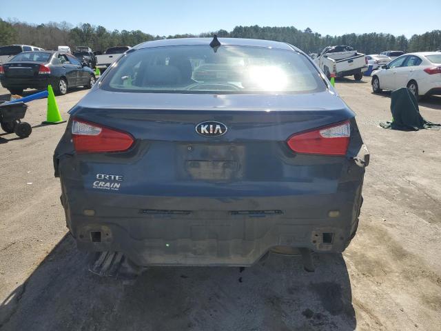 KNAFX4A68F5372369 - 2015 KIA FORTE LX BLUE photo 6