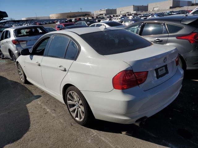 WBAPH5C54BA448473 - 2011 BMW 328 I SULEV WHITE photo 2