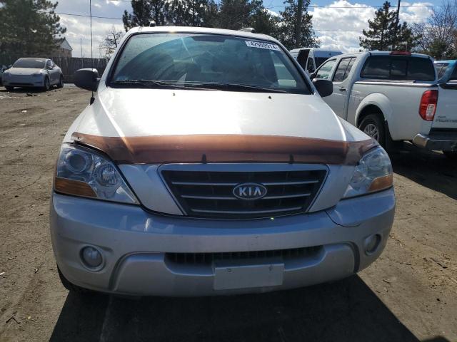 KNDJC735585859109 - 2008 KIA SORENTO EX SILVER photo 5