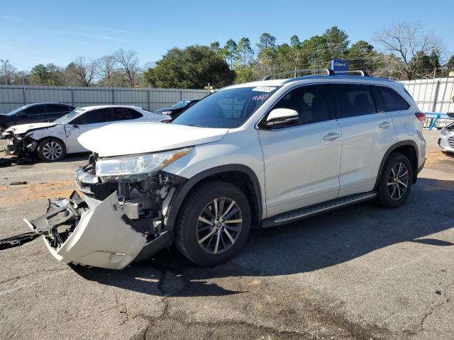 2017 TOYOTA HIGHLANDER SE, 