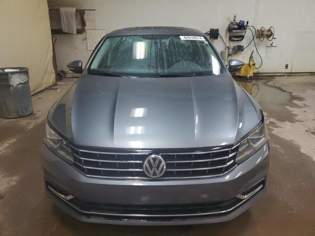 1VWBS7A30GC015561 - 2016 VOLKSWAGEN PASSAT SE GRAY photo 5