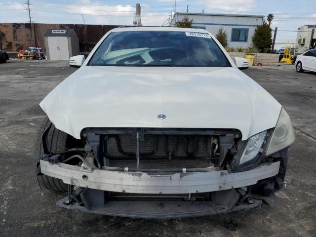 WDDHF5GB8BA511786 - 2011 MERCEDES-BENZ E 350 WHITE photo 5