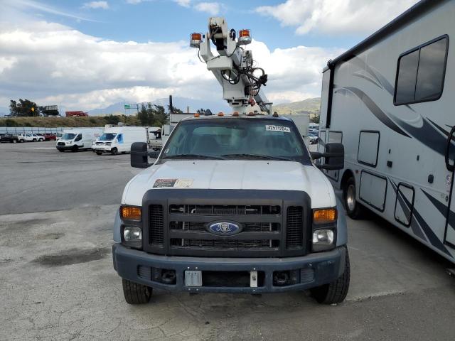 1FD4F47Y38EC32444 - 2008 FORD F450 SUPER DUTY WHITE photo 5