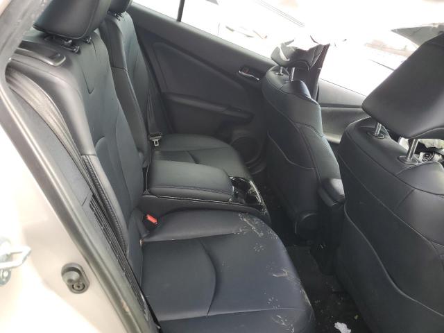 JTDKARFP5H3051003 - 2017 TOYOTA PRIUS PRIM 银色 照片 10