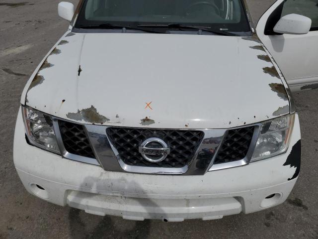 5N1AR18W45C784208 - 2005 NISSAN PATHFINDER LE WHITE photo 12