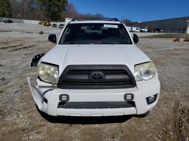 JTEBT14R58K004751 - 2008 TOYOTA 4RUNNER SR5 WHITE photo 5