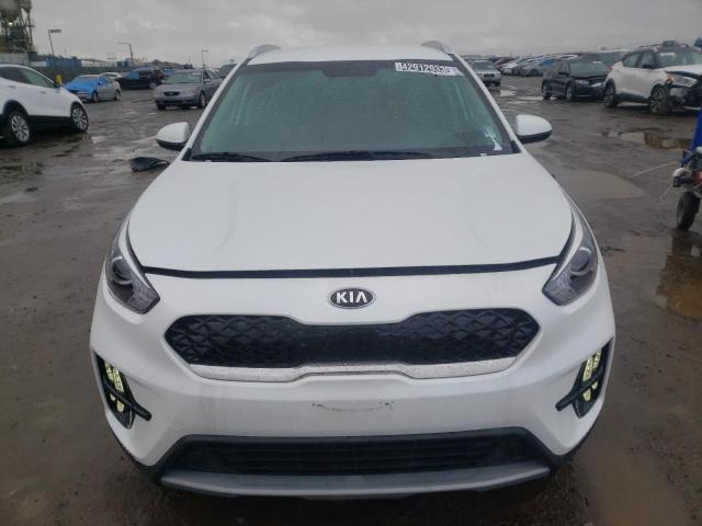 KNDCB3LC3L5368548 - 2020 KIA NIRO LX WHITE photo 5