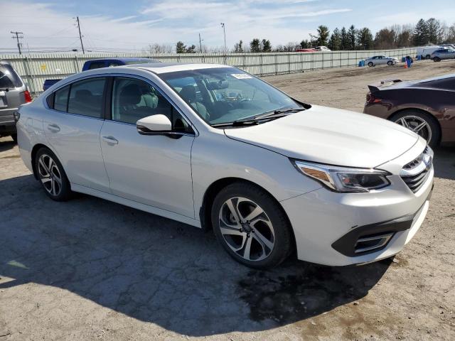 4S3BWAN64L3025156 - 2020 SUBARU LEGACY LIMITED WHITE photo 4