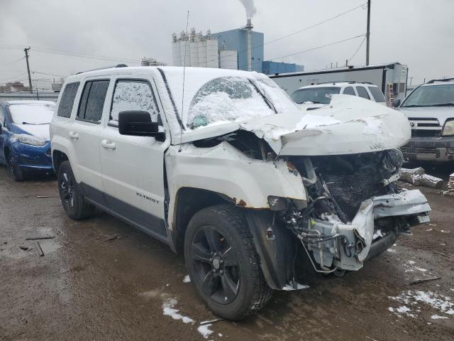 1C4NJPFA2GD602042 - 2016 JEEP PATRIOT LATITUDE WHITE photo 4