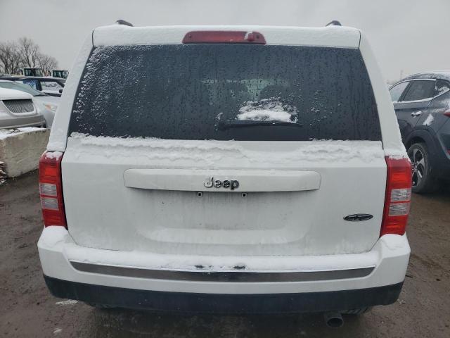 1C4NJPFA2GD602042 - 2016 JEEP PATRIOT LATITUDE WHITE photo 6