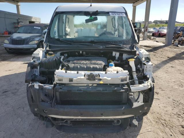 ZFBERFAB8J6K36878 - 2018 RAM PROMASTER WHITE photo 5