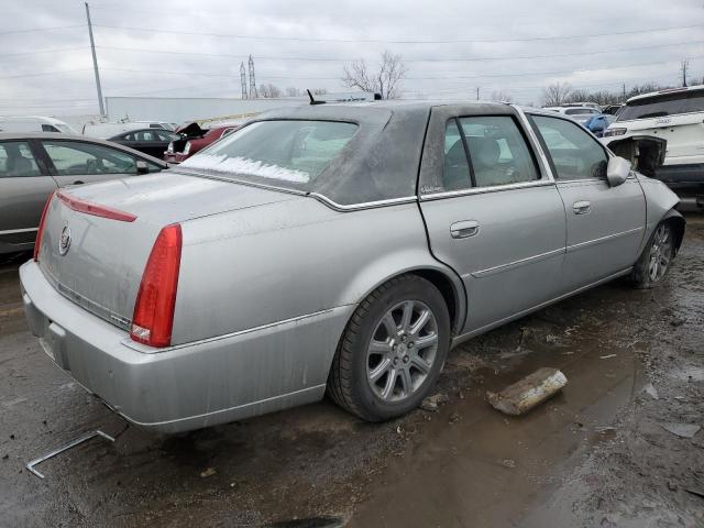 1G6KD57YX7U159071 - 2007 CADILLAC DTS SILVER photo 3