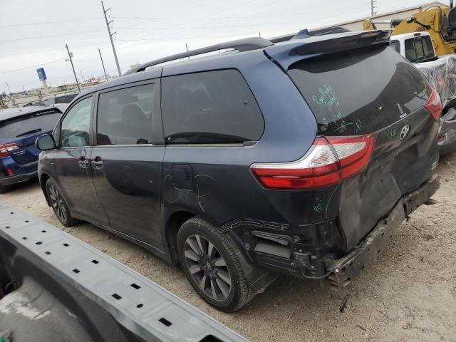 5TDDZ3DC2JS205914 - 2018 TOYOTA SIENNA XLE BLUE photo 2