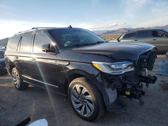 5LMJJ2NT9NEL14670 - 2022 LINCOLN NAVIGATOR შავი ფოტო 4