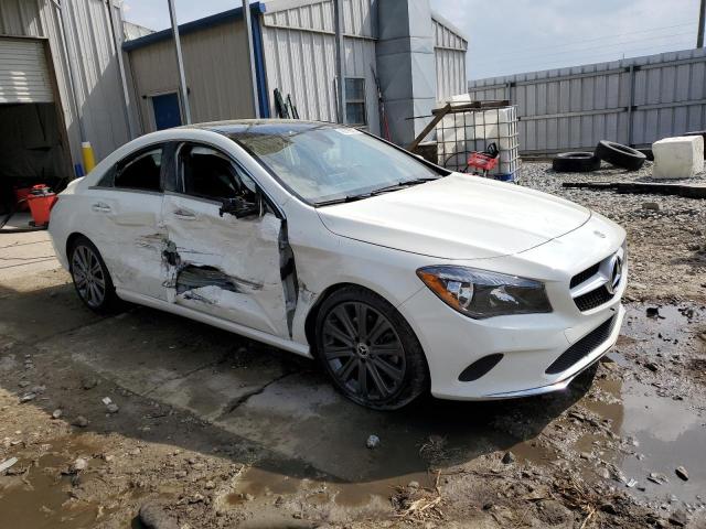 WDDSJ4GBXJN584924 - 2018 MERCEDES-BENZ CLA 250 4MATIC WHITE photo 4