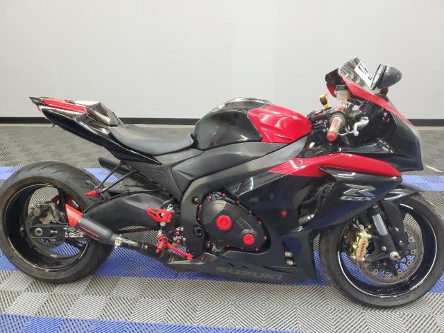 JS1GT78AXE2100060 - 2014 SUZUKI GSX-R1000 RED photo 5