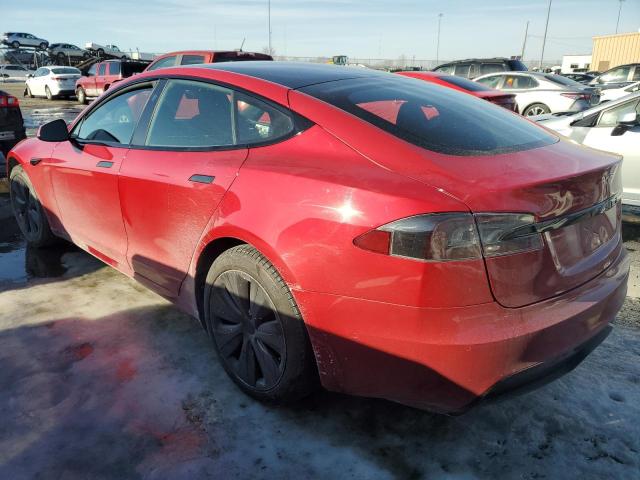 5YJSA1E52MF439286 - 2021 TESLA MODEL S RED photo 2