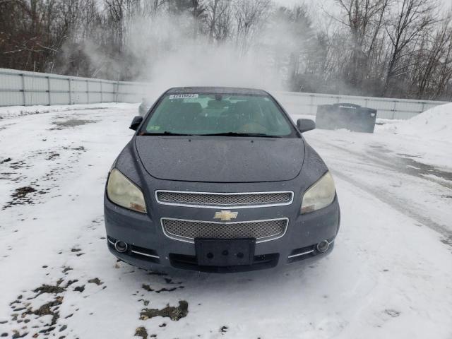 1G1ZK577384178693 - 2008 CHEVROLET MALIBU LTZ ნაცრისფერი ფოტო 5