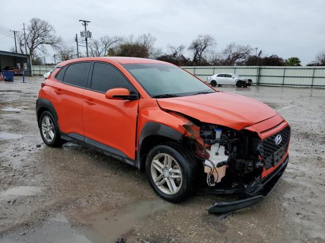 KM8K12AA7KU290768 - 2019 HYUNDAI KONA SE ORANGE photo 4