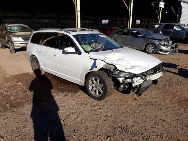 YV1960BW4A1147385 - 2010 VOLVO V70 3.2 WHITE photo 4