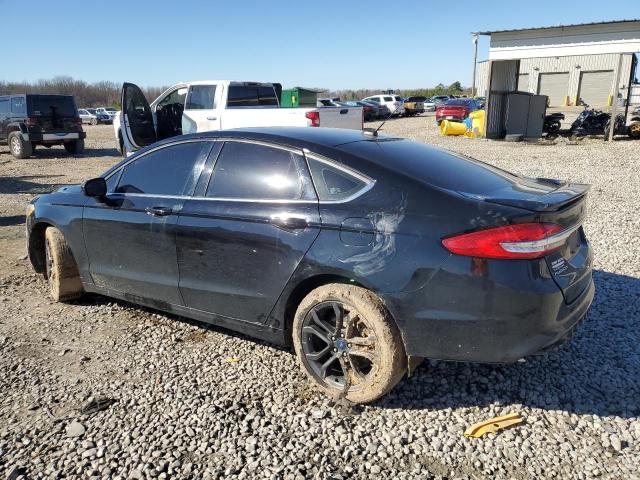 3FA6P0HD6JR279913 - 2018 FORD FUSION SE BLACK photo 2