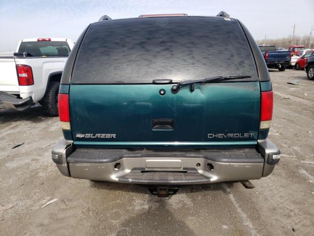 1GNDT13W6W2237661 - 1998 CHEVROLET BLAZER GREEN photo 6