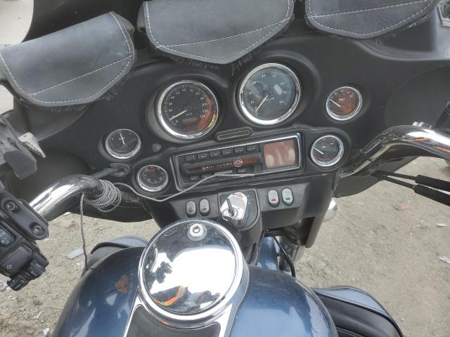 1HD1FCW193Y613081 - 2003 HARLEY-DAVIDSON FLHTCUI 蓝色 照片 8