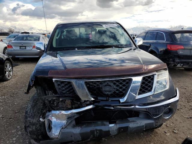 1N6AD06W86C452528 - 2006 NISSAN FRONTIER KING CAB LE BLACK photo 5