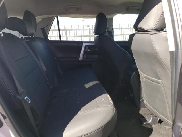 JTEMU5JR1N5995541 - 2022 TOYOTA 4RUNNER SR5/SR5 PREMIUM 银色 照片 11