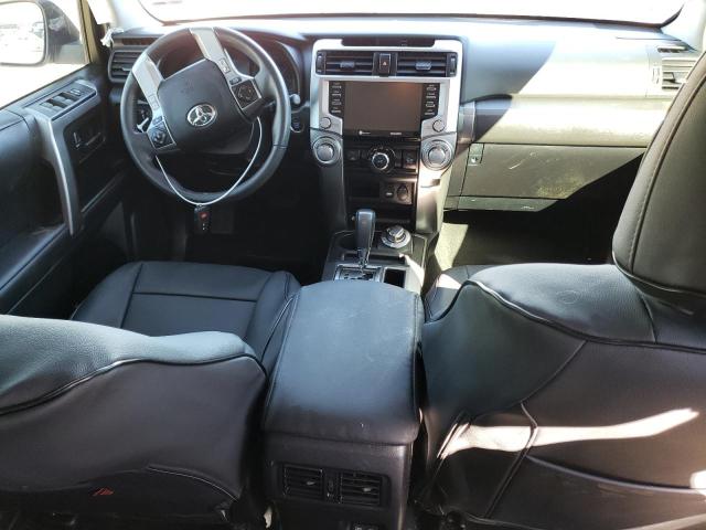 JTEMU5JR1N5995541 - 2022 TOYOTA 4RUNNER SR5/SR5 PREMIUM 银色 照片 8