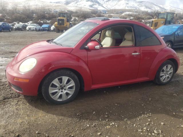 2010 VOLKSWAGEN NEW BEETLE, 