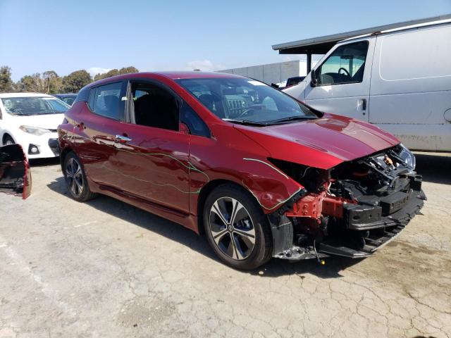 1N4AZ1CP6LC302197 - 2020 NISSAN LEAF SV RED photo 4