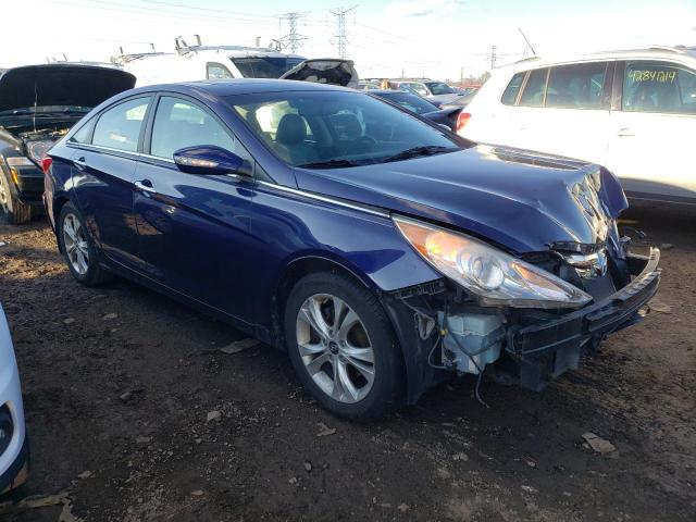 5NPEC4AC5BH297415 - 2011 HYUNDAI SONATA SE BLUE photo 4