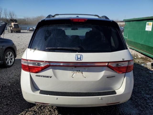 5FNRL5H93DB077841 - 2013 HONDA ODYSSEY TOURING WHITE photo 6