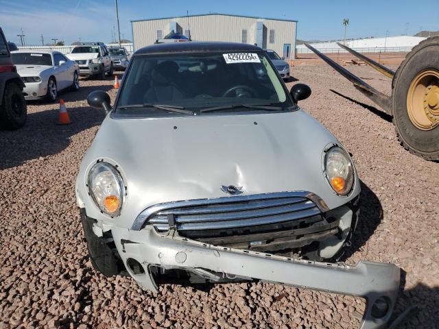 WMWSU3C53CT262147 - 2012 MINI COOPER SILVER photo 5