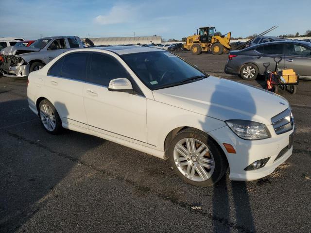 WDDGF54X48R016183 - 2008 MERCEDES-BENZ C 300 WHITE photo 4