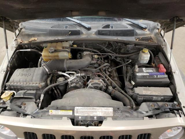 1J4GL38K56W200269 - 2006 JEEP LIBERTY RENEGADE BEIGE photo 12