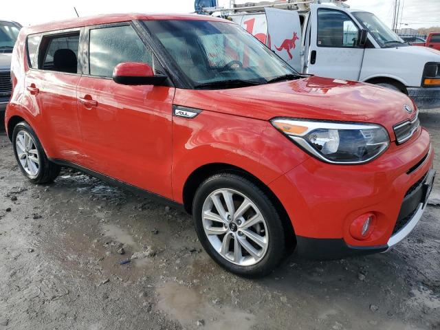 KNDJP3A5XH7426227 - 2017 KIA SOUL + RED photo 4