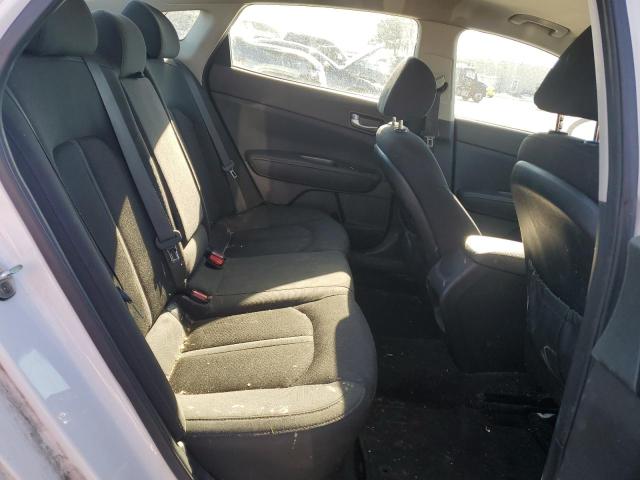 5XXGT4L34JG215156 - 2018 KIA OPTIMA LX 白色 照片 10