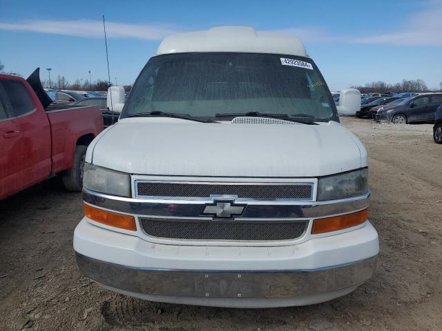 1GBFG154881117990 - 2008 CHEVROLET EXPRESS G1 WHITE photo 5