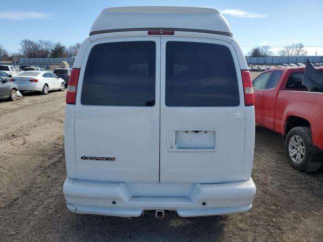 1GBFG154881117990 - 2008 CHEVROLET EXPRESS G1 WHITE photo 6