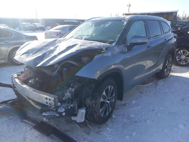 5TDGZRBHXLS013349 - 2020 TOYOTA HIGHLANDER XLE BLUE photo 1