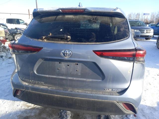 5TDGZRBHXLS013349 - 2020 TOYOTA HIGHLANDER XLE BLUE photo 6