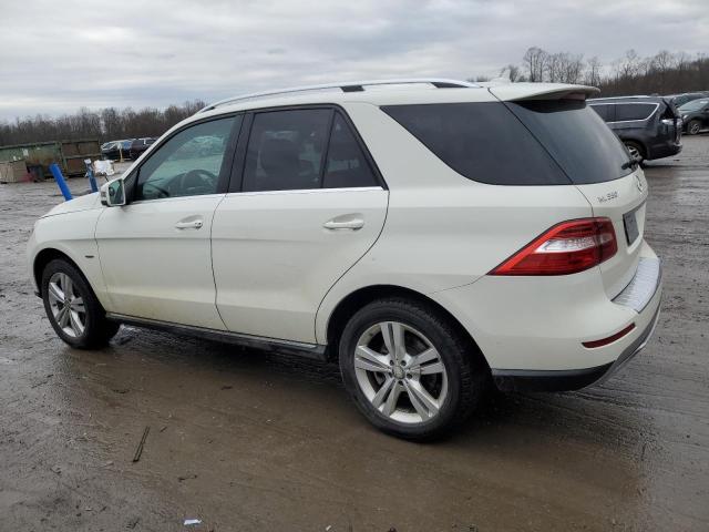 4JGDA5HB6CA061686 - 2012 MERCEDES-BENZ ML 350 4MATIC WHITE photo 2