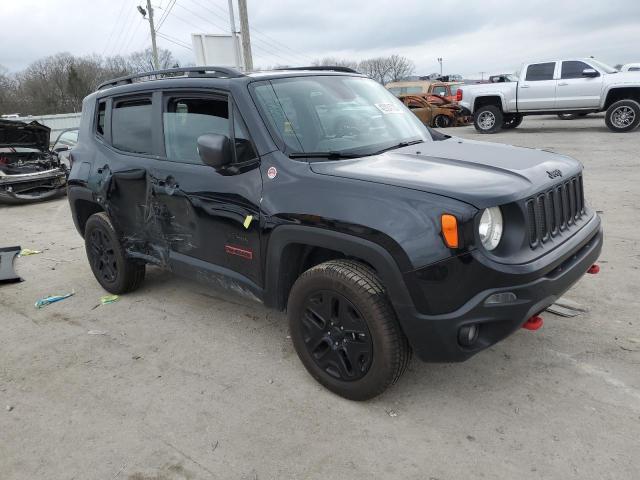 ZACCJBCB3JPH23372 - 2018 JEEP RENEGADE TRAILHAWK BLACK photo 4