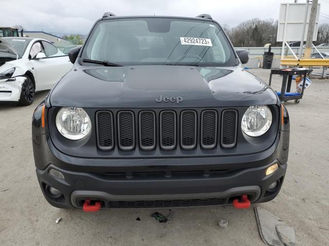 ZACCJBCB3JPH23372 - 2018 JEEP RENEGADE TRAILHAWK BLACK photo 5