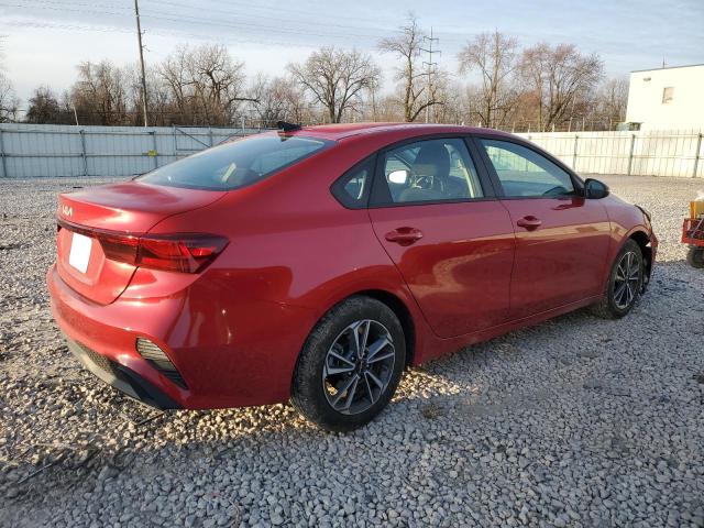 3KPF24AD3PE656773 - 2023 KIA FORTE LX RED photo 3