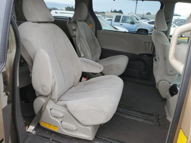 5TDKK3DC3ES437732 - 2014 TOYOTA SIENNA LE TAN photo 11