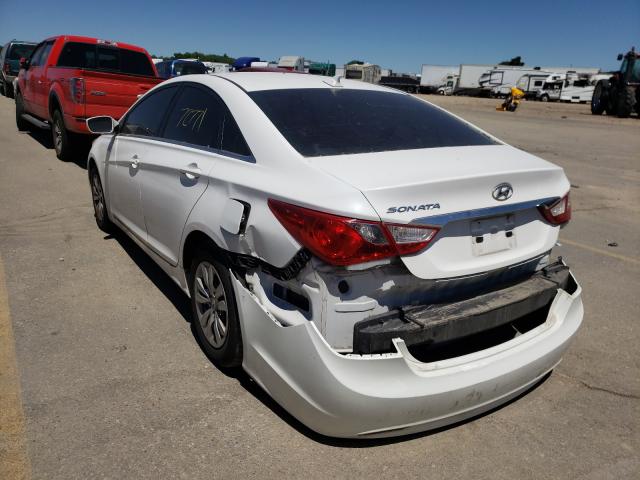 5NPEB4AC3DH571829 - 2013 HYUNDAI SONATA/GL/ GLS WHITE photo 3