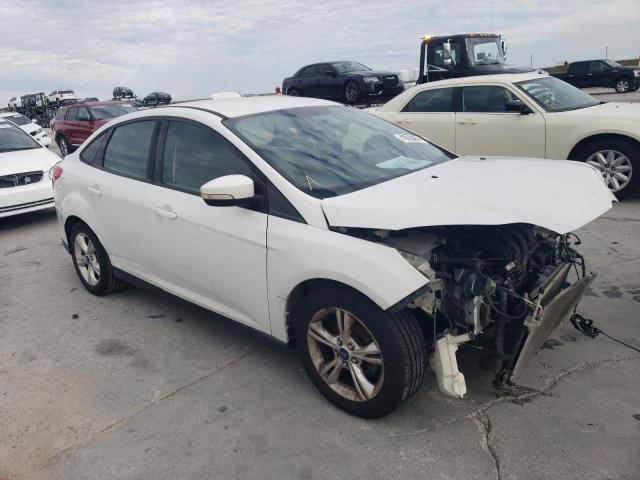 1FADP3F26EL396292 - 2014 FORD FOCUS SE WHITE photo 4